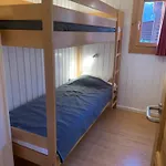 Familial Paisible Avec Piscine, Mobil , Chalet, & Emplacement Nue Casties-Labrande
