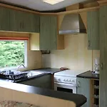 Kemp Familial Paisible Avec Piscine, Mobil , Chalet, & Emplacement Nue 3*
