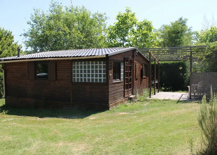 Familial Paisible Avec Piscine, Mobil , Chalet, & Emplacement Nue Casties-Labrande