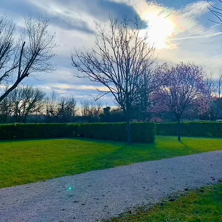 Familial Paisible Avec Piscine, Mobil , Chalet, & Emplacement Nue 3* Casties-Labrande